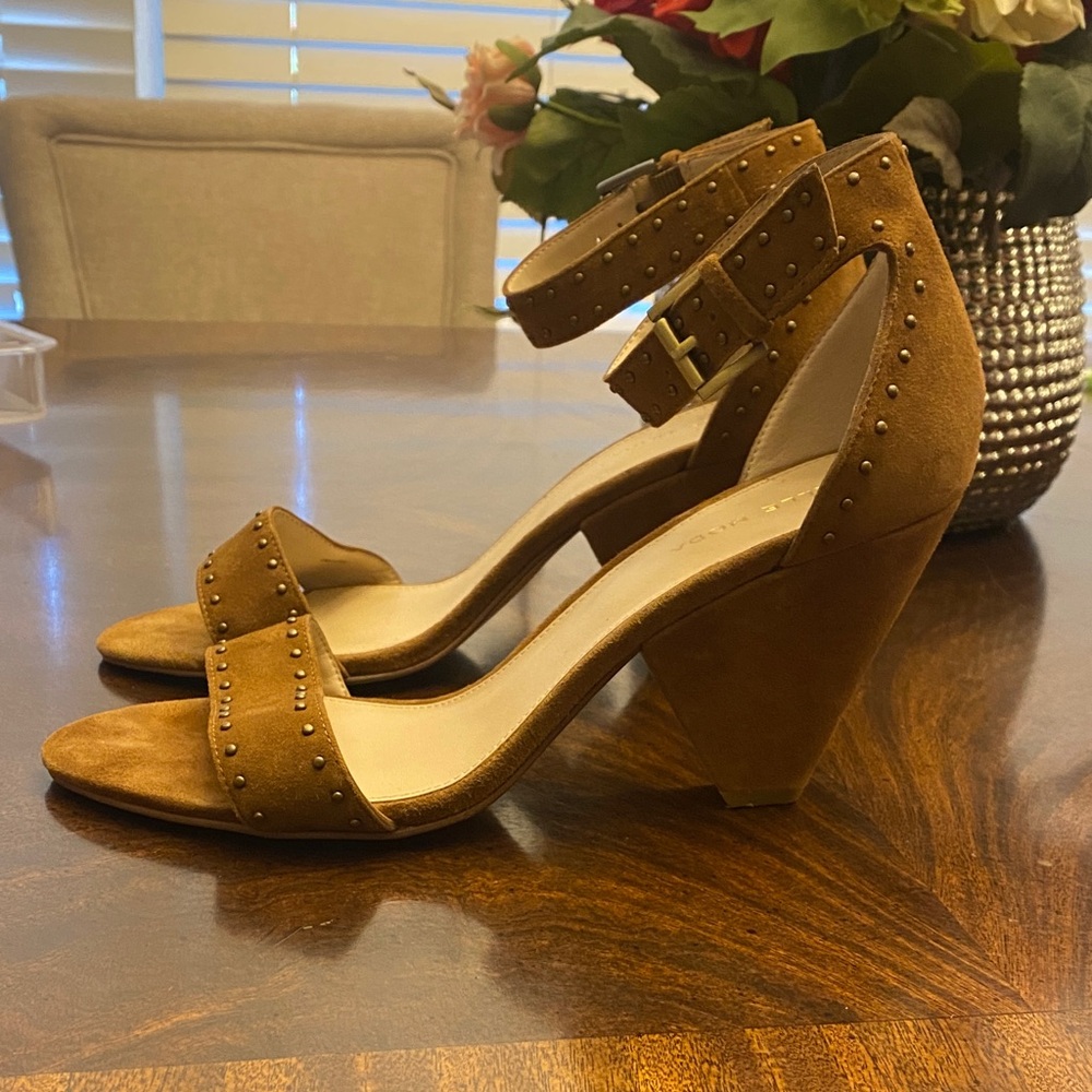 Pelle Moda Tan Studded Heels